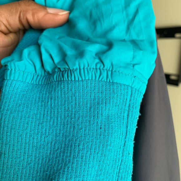 Bench Grey and Teal bomber jacket (women’s) - Picture 4 of 8